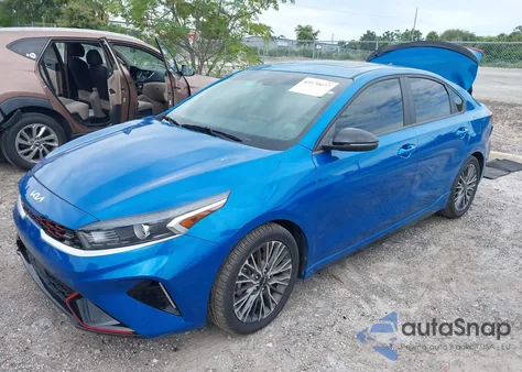 2022 Kia Forte Gt-Line из США, поврежденный, VIN 3KPF54AD2NE422063